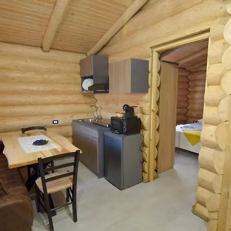 Lodge Cabanele Petran Borsa (Maramures)